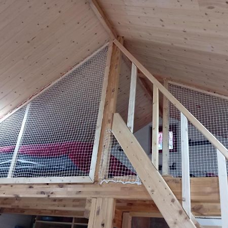 La P'Tite Maison Bois Du Herisson Menetrux-en-Joux Luaran gambar